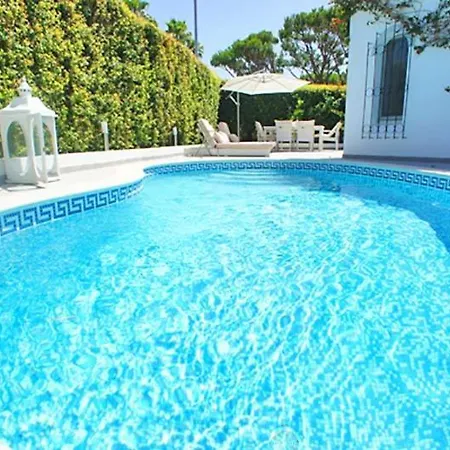 Vale Do Garrao Sleeps 4 Pool Air Con Wifi * Vale do Lobo