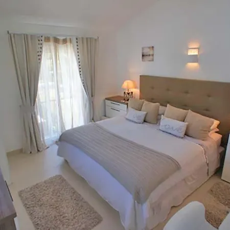 Villa Vale Do Garrao Sleeps 4 Pool Air Con Wifi