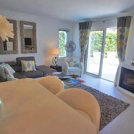 Vale Do Garrao Sleeps 4 Pool Air Con Wifi Villa Vale do Lobo