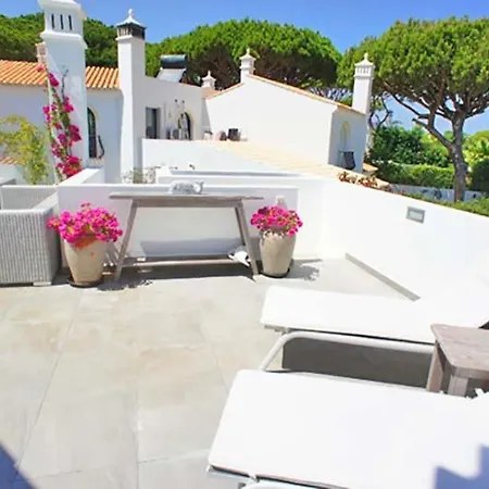 Villa Vale Do Garrao Sleeps 4 Pool Air Con Wifi Vale do Lobo